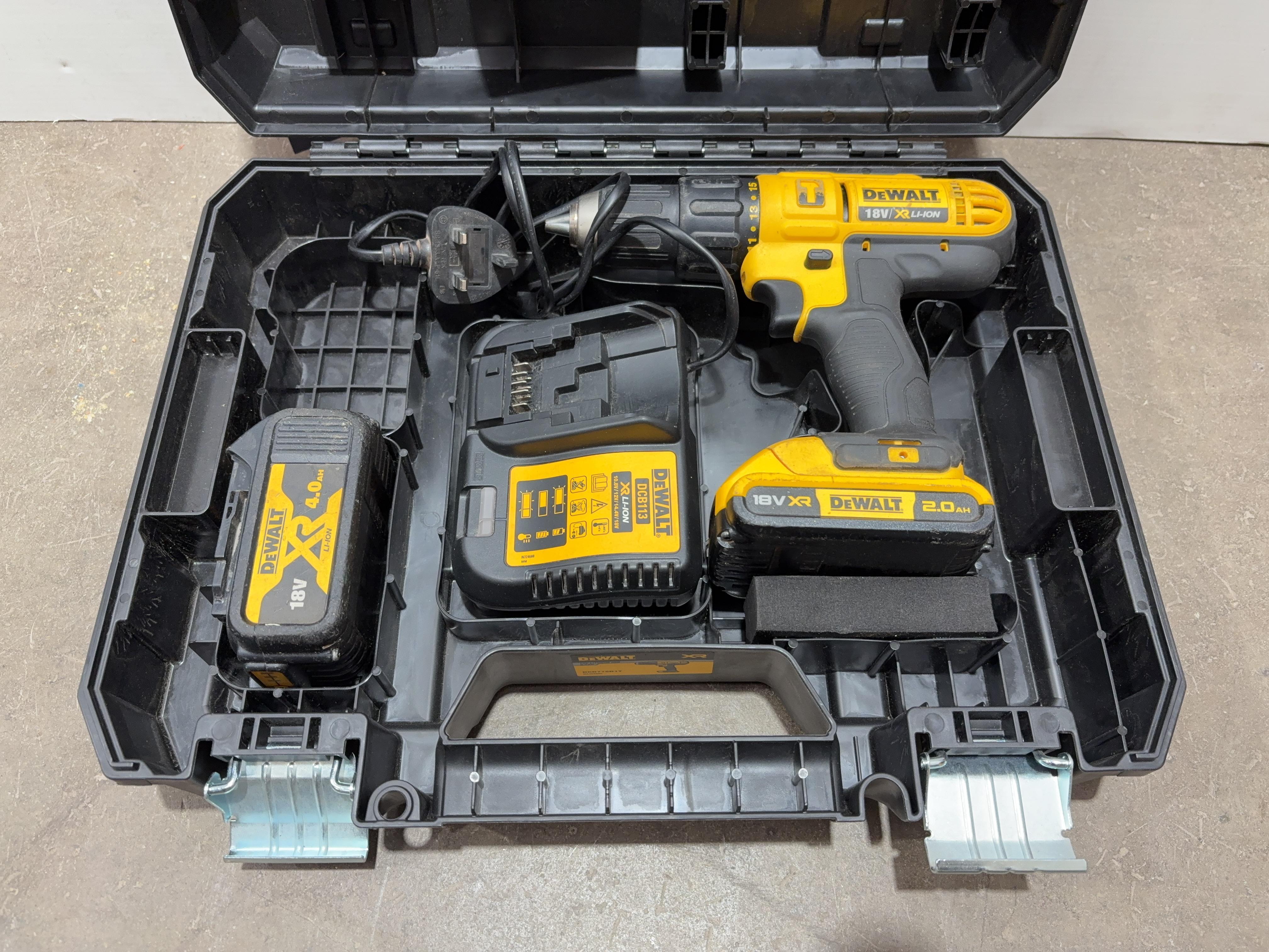 DeWALT 18v cordless drill in carry case with 2 x batteries and 1 x charger - photo 1