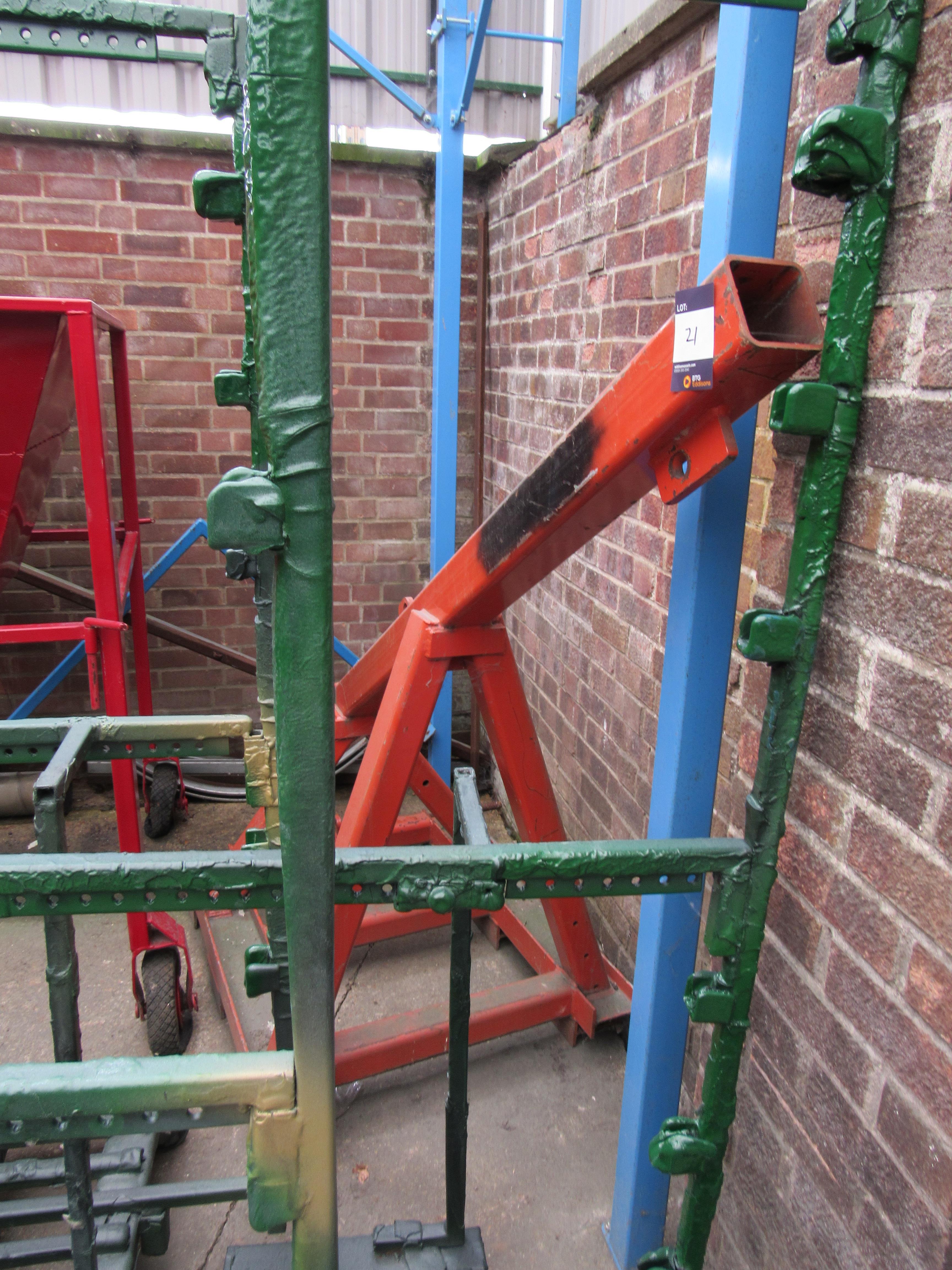 Forklift crane lifting attachment - photo 1