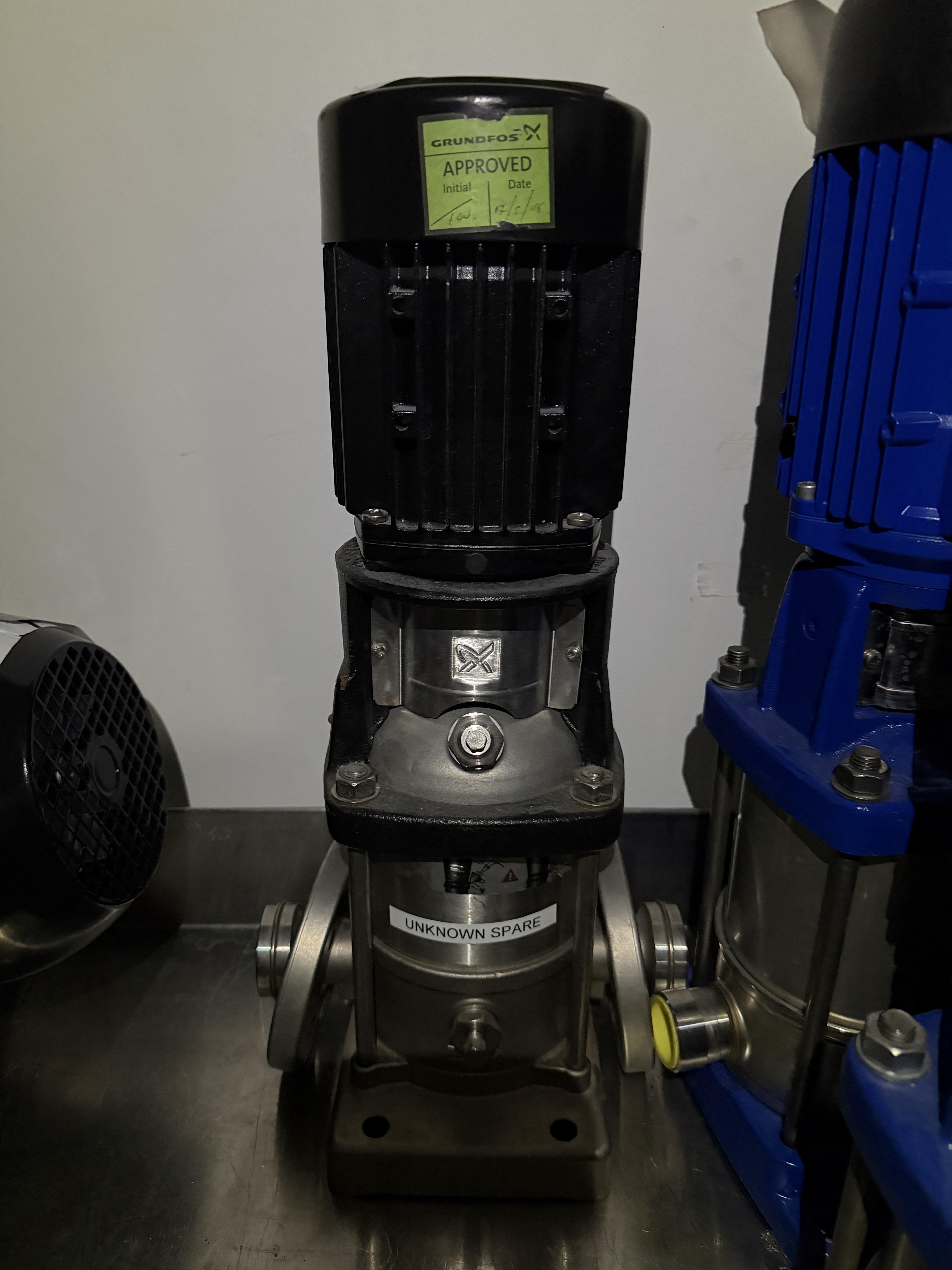 6 off pumps and 1 small expansion tank. 2 x Grundfos Pumpos. 4 x Lowara e-SV Series pumps. 1 x small - photo 1