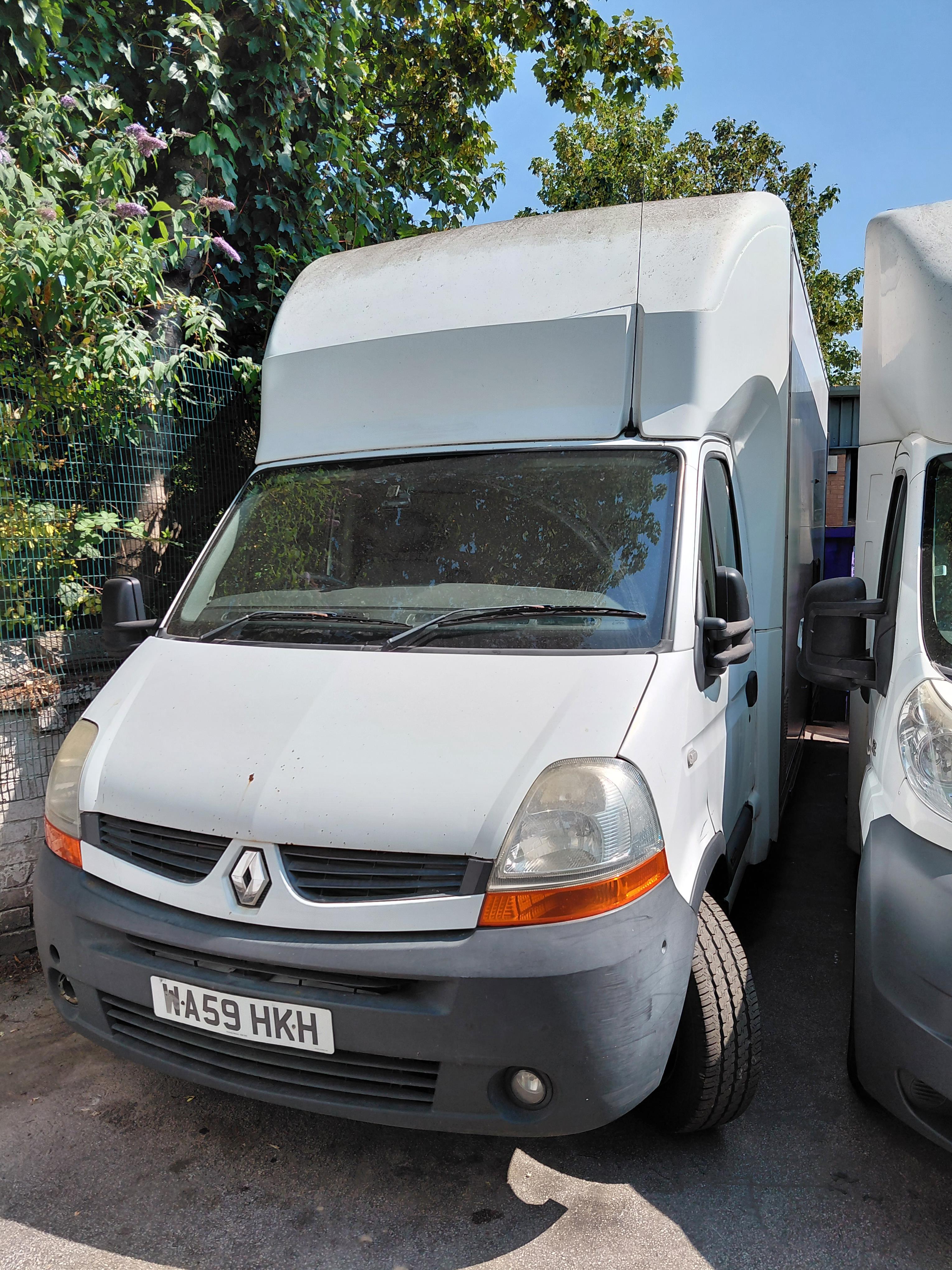 RENAULT TRUCKS MASTER 120.35 LWB. Registration: WA59 HKH. Mileage at last MOT (Sept 2025): 271,000. - photo 1