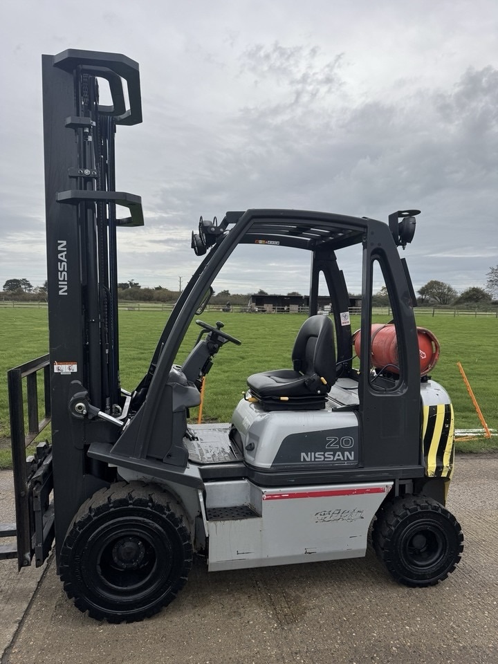 Linde H50D @600mm Load Centre, Diesel Forklift With Full Heated Cab ,Triple Mast, 7992 Hours - photo 1