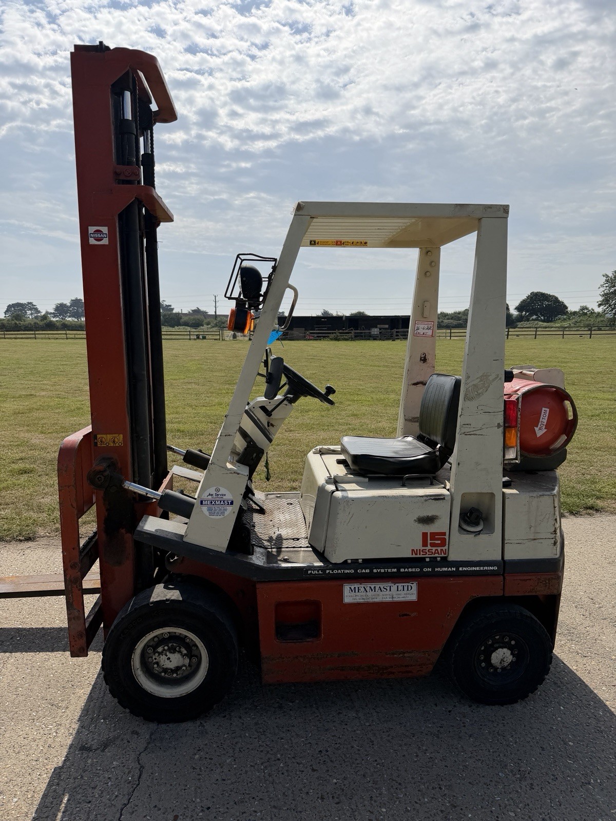 Nissan 1.5 Tonne Gas (LPG) Forklift Truck, Full Floating Cab System Nissan - photo 1