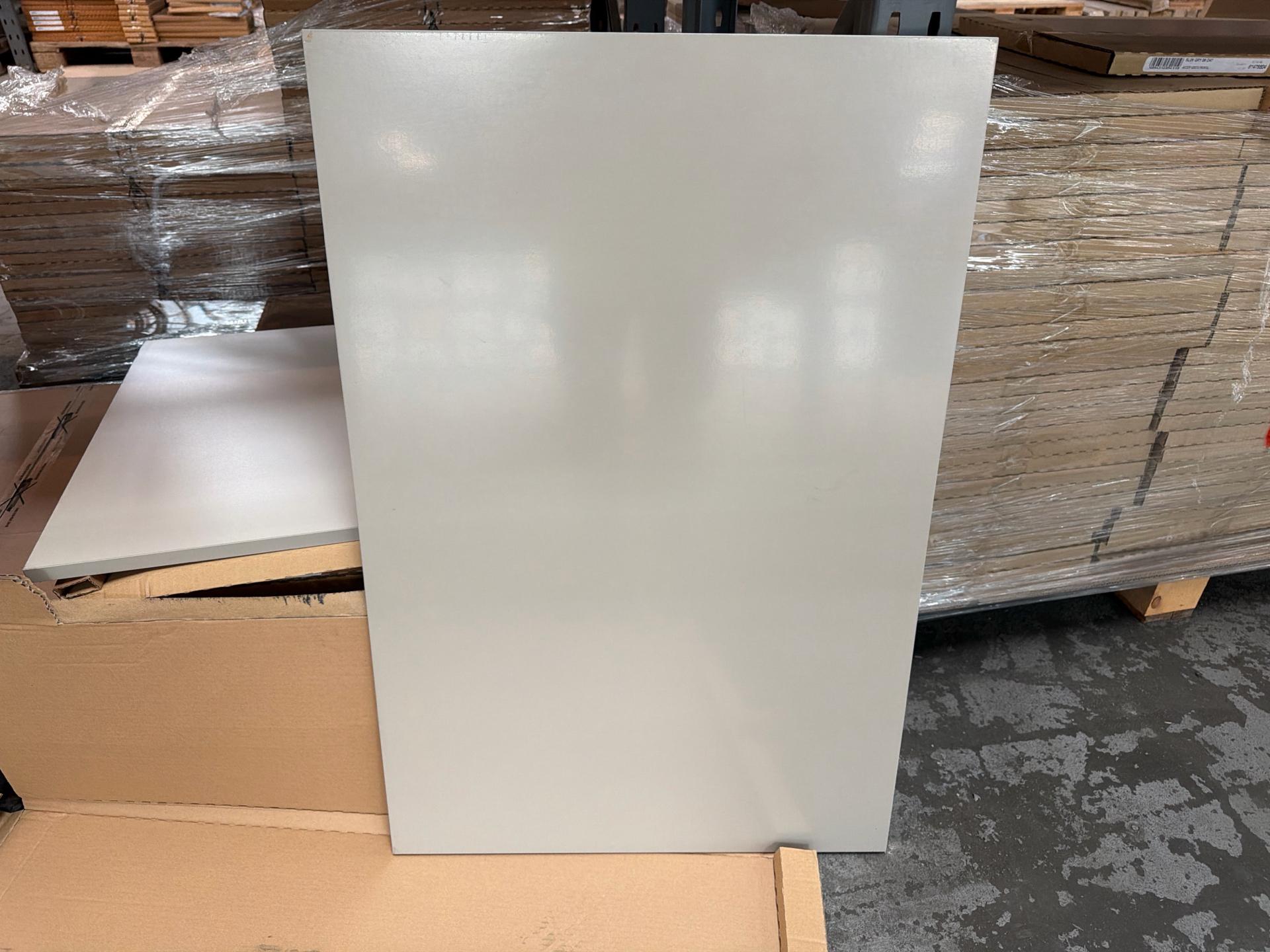 Job Lot of 26 x Pebble Kitchen Cabinet Front Door 600mm x 892mm - 22229910 - photo 1