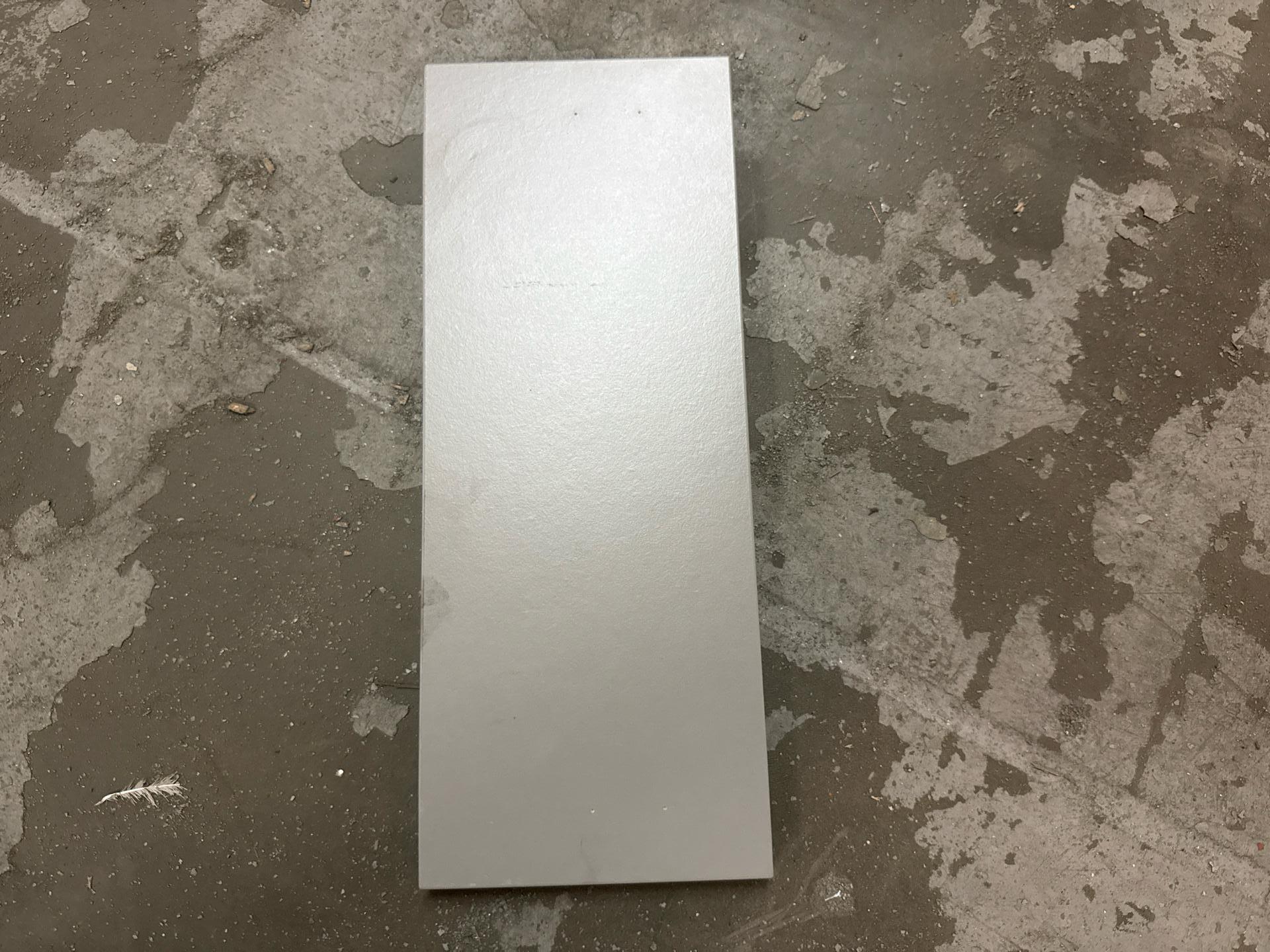 Job Lot of 55 x Grey Kitchen Cabinet Drawer Front 400mm x 156mm - 61547501 - photo 1
