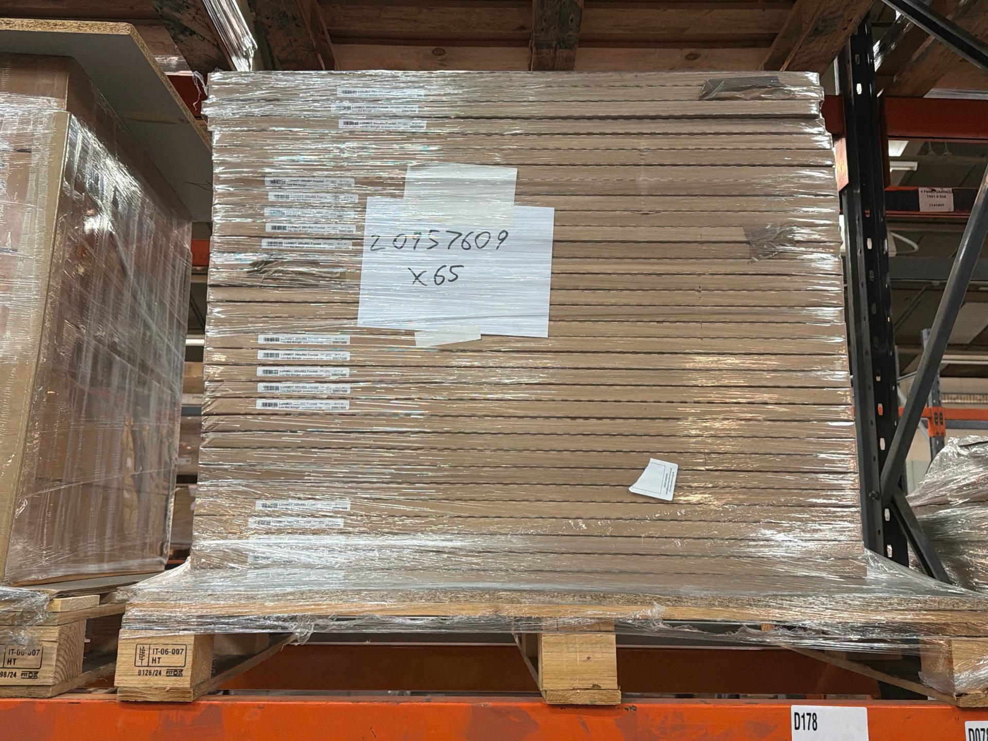 Job Lot of 21 x Midnight Kitchen Cabinet Front Door 300mm x 892mm - 20957609 - photo 1