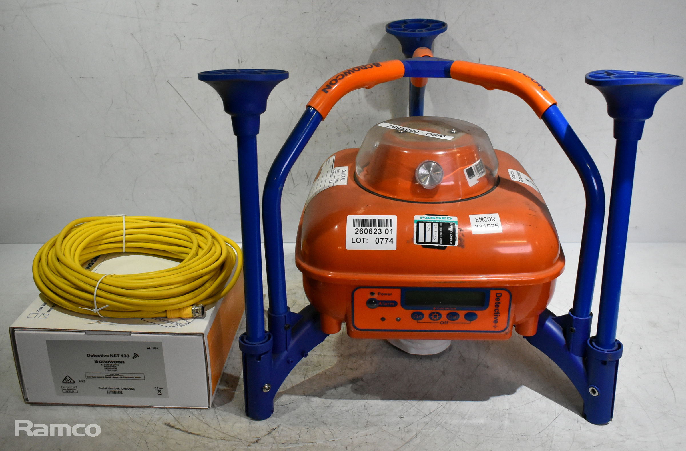 Crowcon SIRA03ATEX2102 - Detective + multi-gas monitor with Detective net 433MHz and cables - photo 1