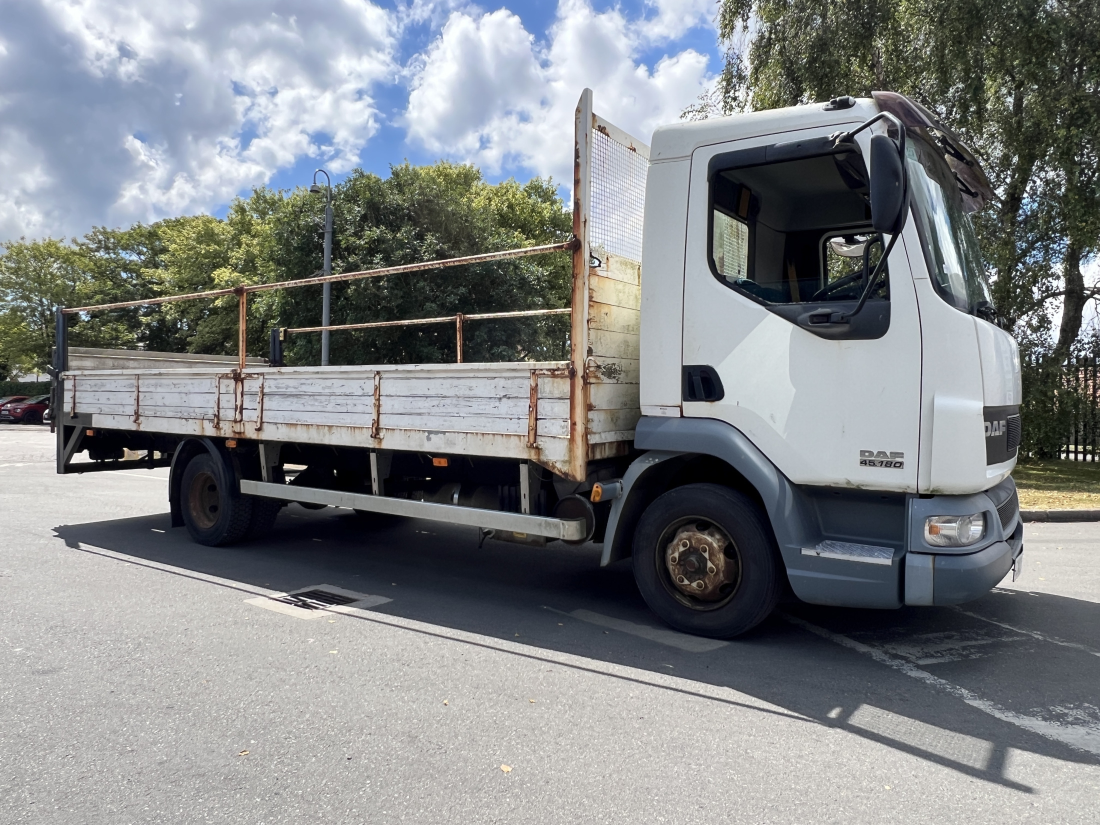 DAF 45.180 4x2 dropside truck - full details in the description - photo 1