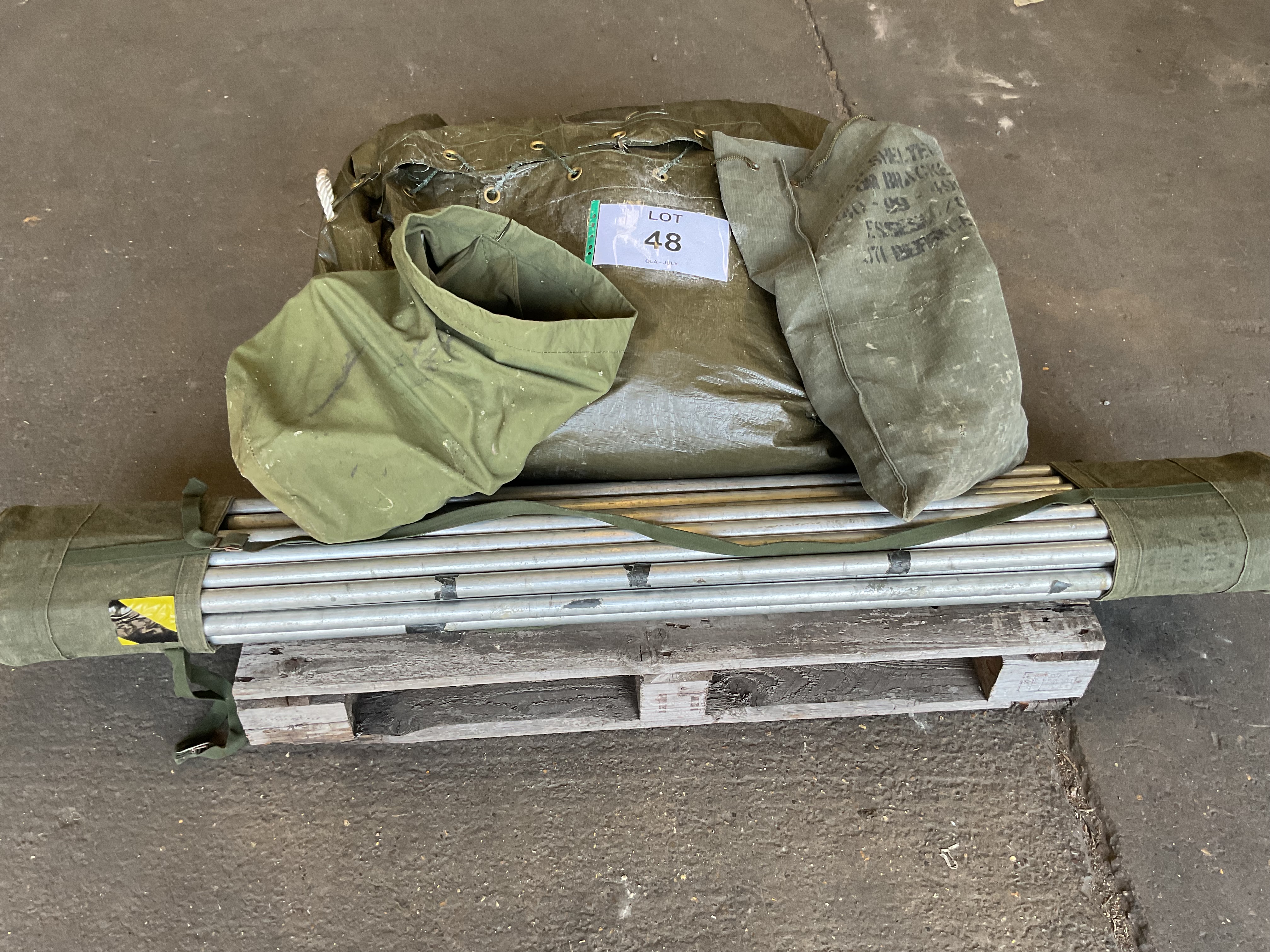 BRITISH ARMY 12x12 Tent Rip c/w Poles, Angles, Pegs etc, from MOD { Army Cadets ) - photo 1