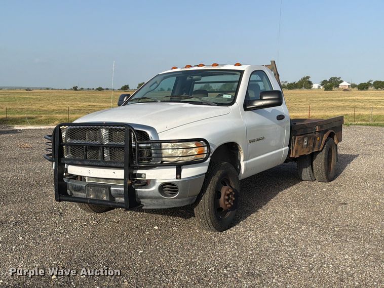 2005 Dodge Ram 3500 Flatbed Pickup Truck