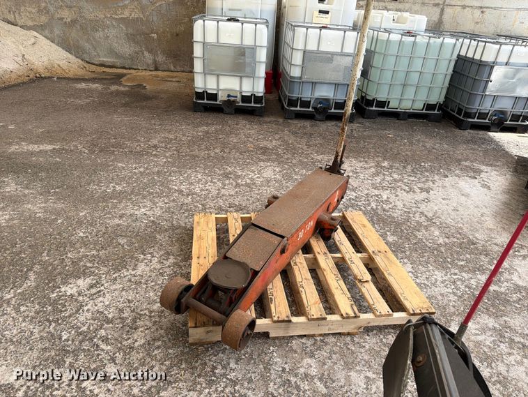 Floor Jack