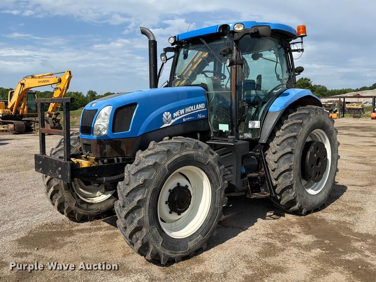 New Holland T6.155 MFWD Tractor