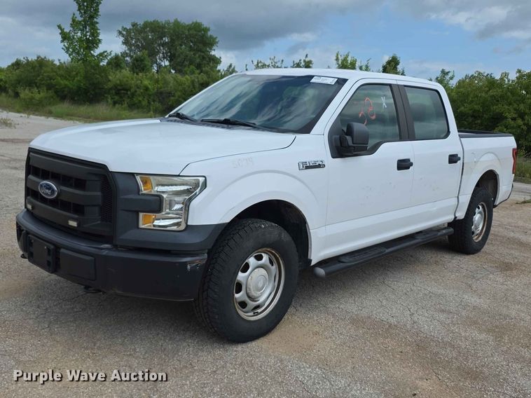 2016 Ford F150 XL Crew Cab Pickup Truck
