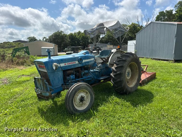 1972 Ford 3000 Tractor