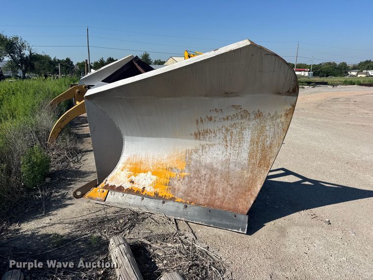 120" W Wheel Loader V-Plow