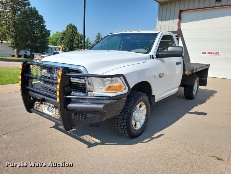 2011 Dodge Ram 2500 Flatbed Pickup Truck