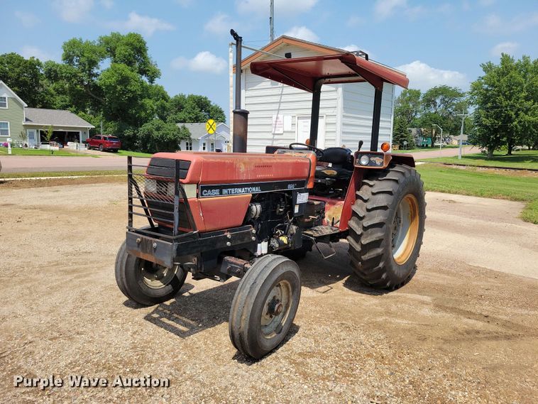 1991 Case 695 Tractor