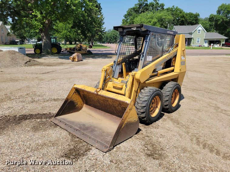 Case 1838 Skid Steer Loader