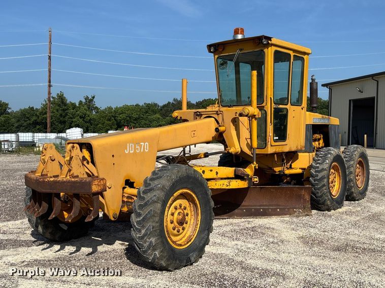 1968 John Deere 570 Motor Grader