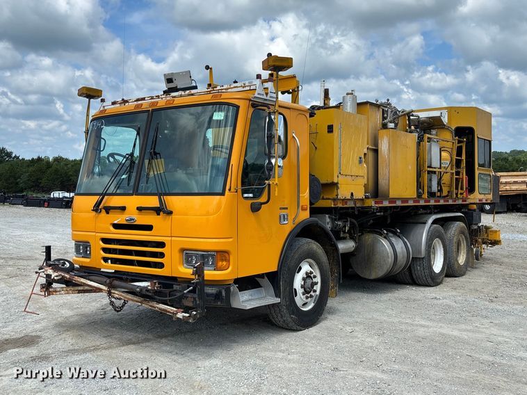 2005 Sterling Condor Paint Striper Truck