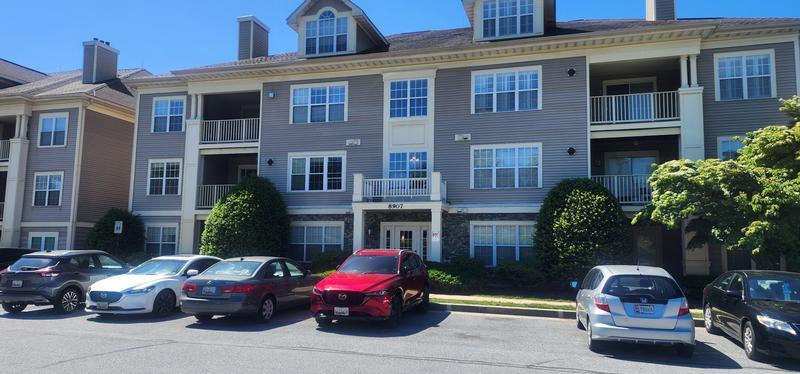 8907 STONE CREEK PL UNIT, PIKESVILLE, MD