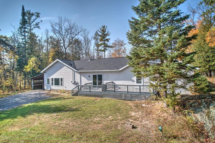 N1307 HAMILTON LAKE RD, VULCAN, MI