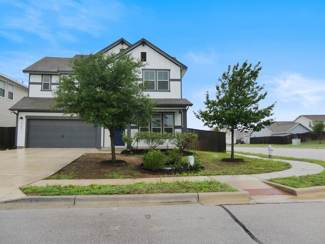 8201 Greyhawk Cv, Austin, TX