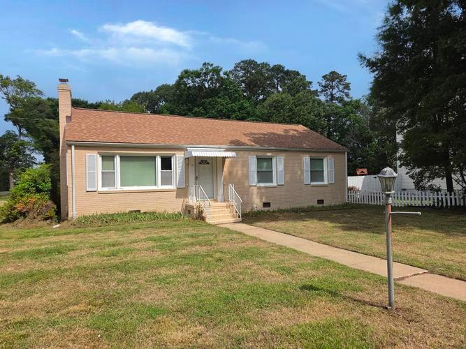 14 Gambol Street, Newport News, VA