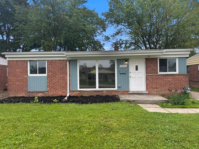 29219 York St, INKSTER, MI