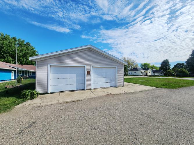 4116 MADISON STREET, ELK HORN, IA