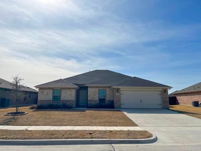 4702 ELITE DR, SANGER, TX