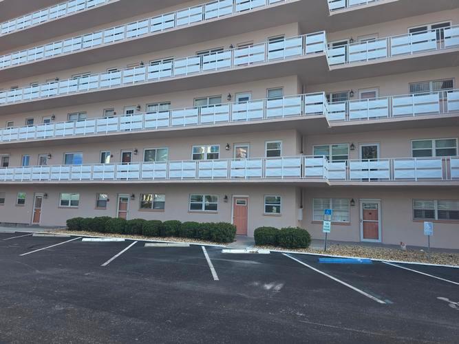 6025 Shore Blvd S. #105, Gulfport, FL
