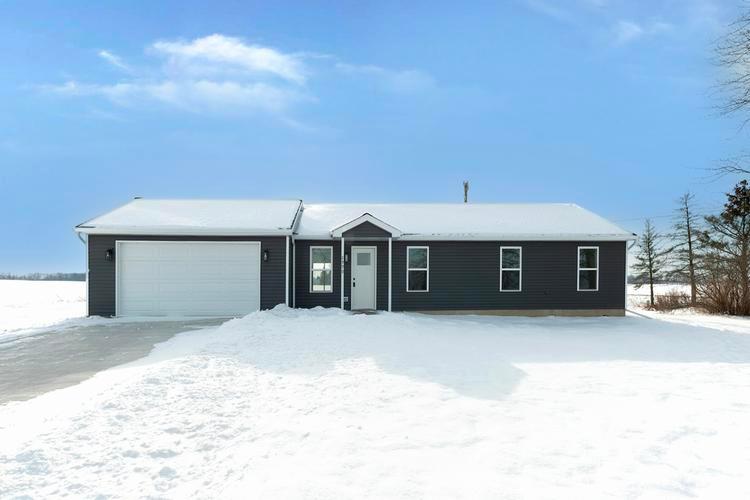 2990 N HOLLISTER RD, OVID, MI