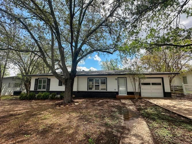 740 RITTIMAN RD, TERRELL HILLS, TX