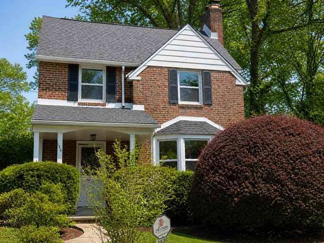 1516 SURREY LN, WYNNEWOOD, PA