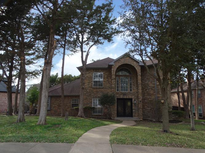 909 HICKORY KNOB CIRCLE, CEDAR HILL, TX