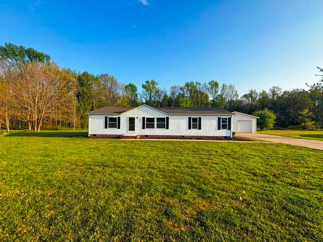 4112 DRIPPING SPRINGS RD, GLASGOW, KY