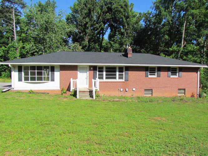 2065 Fleming Mill Rd, Laurens, SC - photo 1
