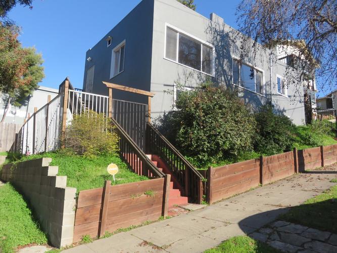 4510 San Carlos Avenue, Oakland, CA