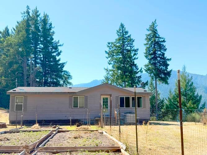 6060 Wilder Ridge Rd, GARBERVILLE, CA