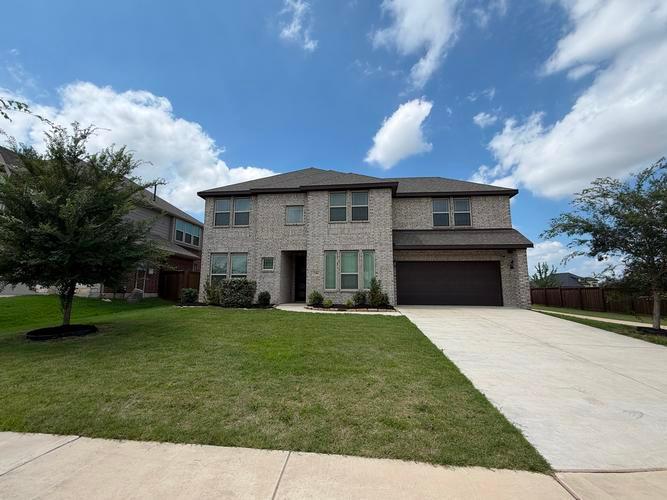 2304 Lonsdale Dr, MANSFIEL, TX