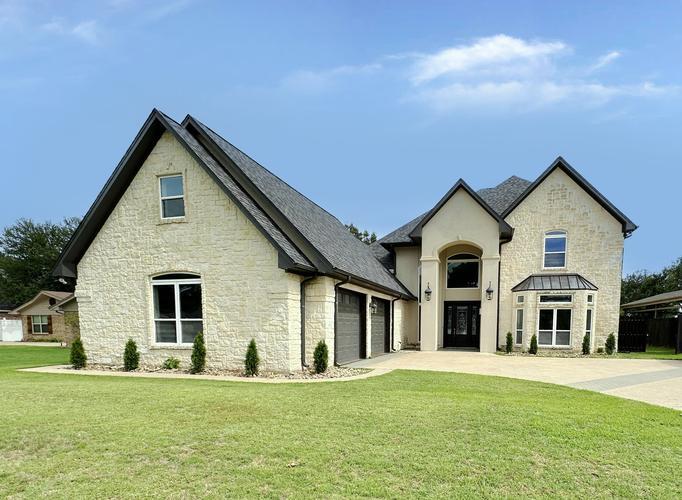 201 CASAS DEL SUR STREET, GRANBURY, TX