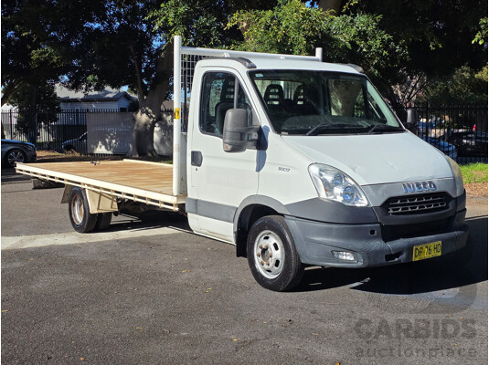 6/2013 Iveco Daily 50C17 Trayback 2d White Turbo Diesel 3.0L - photo 1