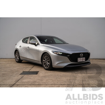 03/2020 Mazda 3 Pure G20 BP MY20 4d Hatch Sonic Silver 2.0L