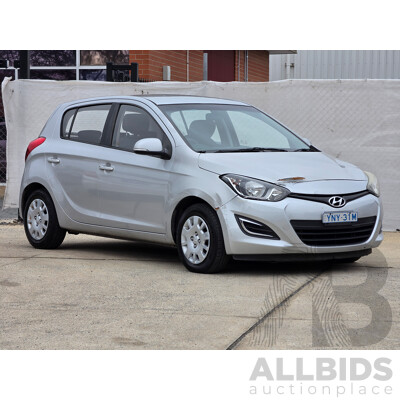 05/2014 Hyundai i20 Active PB MY14 5d Hatchback Silver 1.4L