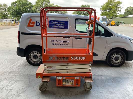 Snorkel S3010P Electric Scissor Lift