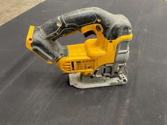 DeWalt DCS331 Cordless Jigsaw Body Only - photo 1