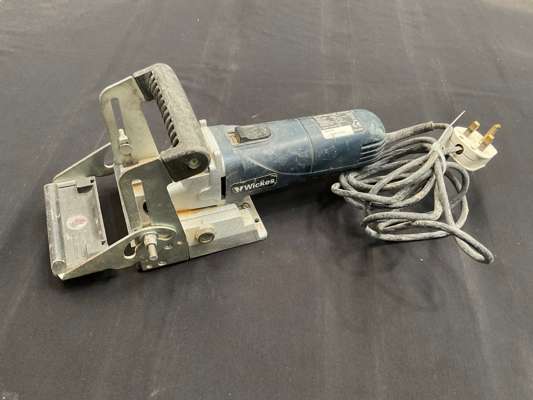 Wickes 800w Biscuit Jointer - photo 1