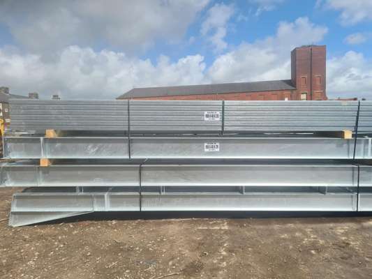 Unused Galvanised Steel Frame Agricultural Building 100' x 40' x 20' with Purlins