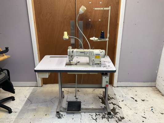 Brother DD7100-903 Single Needle Lockstitch Industrial Sewing Machine 240V