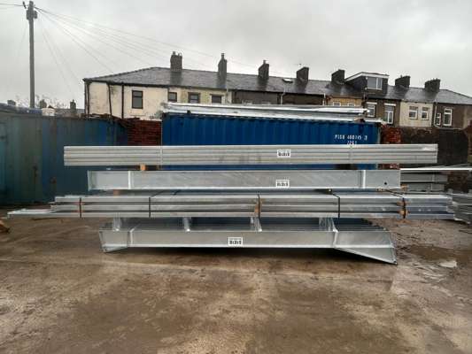 Unused Galvanised Steel Frame Agricultural Building 80' x 30' x 16' with Purlins